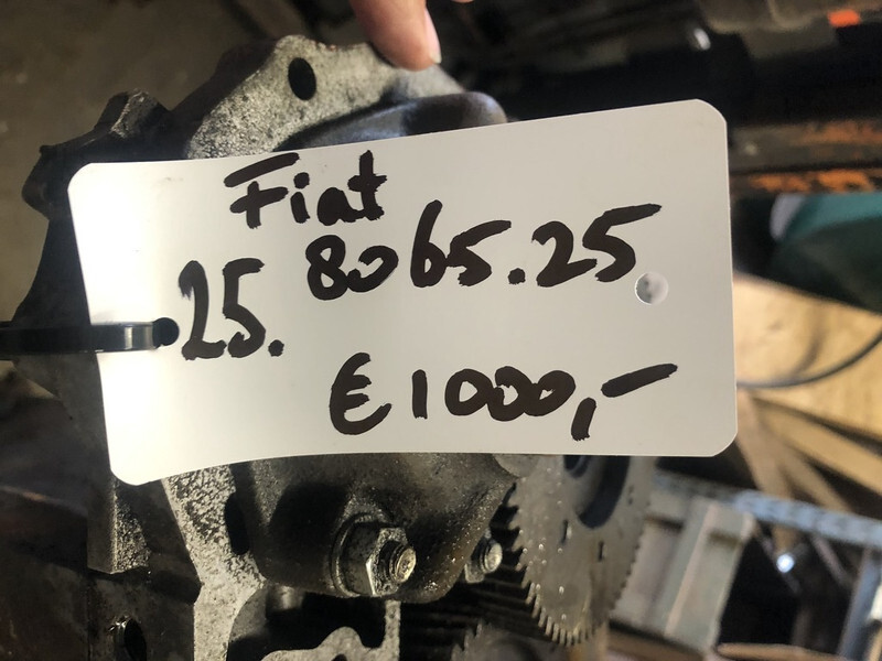 Fiat 8065.25 - محرك: صورة 1 Fiat 8065.25 - محرك: صورة 1