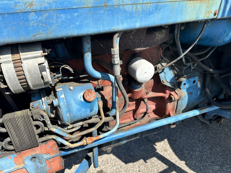 جرار Ford 6610: صورة 11