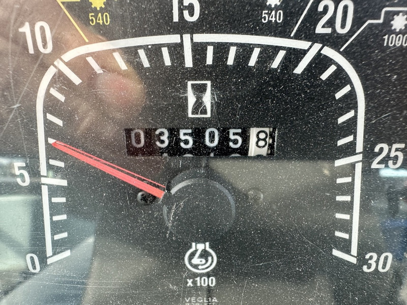 Ford 6640 SL - جرار: صورة 5 Ford 6640 SL - جرار: صورة 5