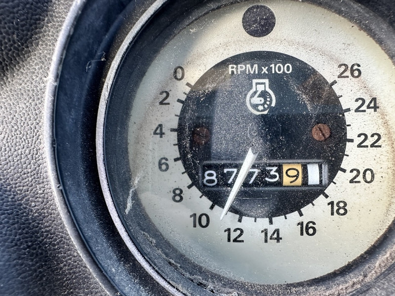 Ford 8700 - جرار: صورة 5 Ford 8700 - جرار: صورة 5