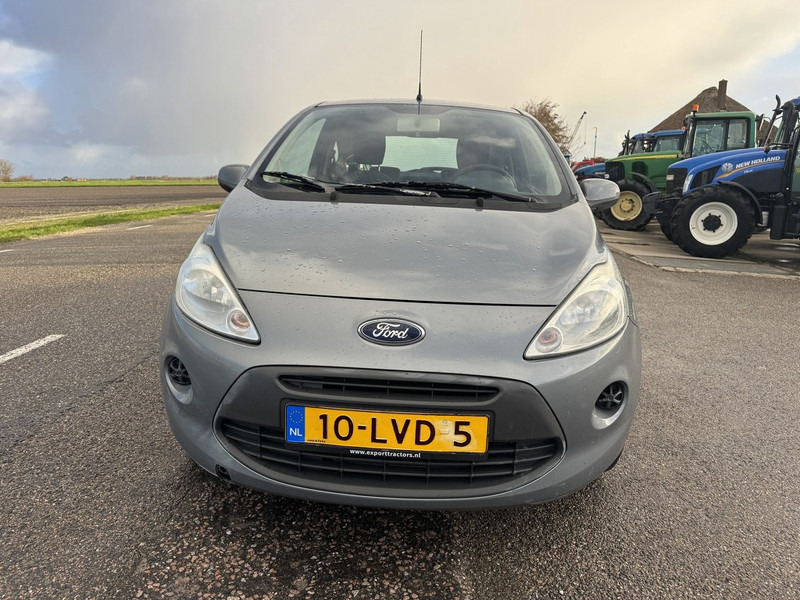 Ford Ka - سيارة: صورة 2 Ford Ka - سيارة: صورة 2