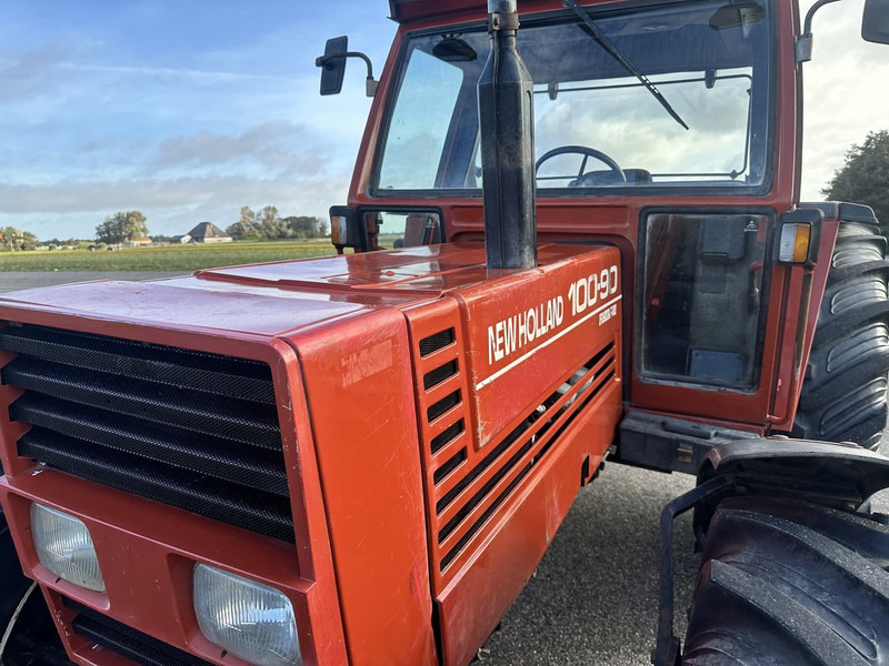 New Holland 100-90 DT - جرار: صورة 2 New Holland 100-90 DT - جرار: صورة 2