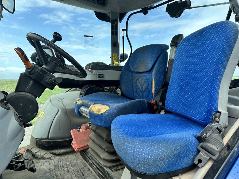 New Holland T7.210 - جرار: صورة 4 New Holland T7.210 - جرار: صورة 4