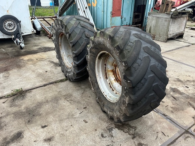 Trelleborg en bkt 480\65 R24 TM 800 - الجنوط: صورة 5 Trelleborg en bkt 480\65 R24 TM 800 - الجنوط: صورة 5
