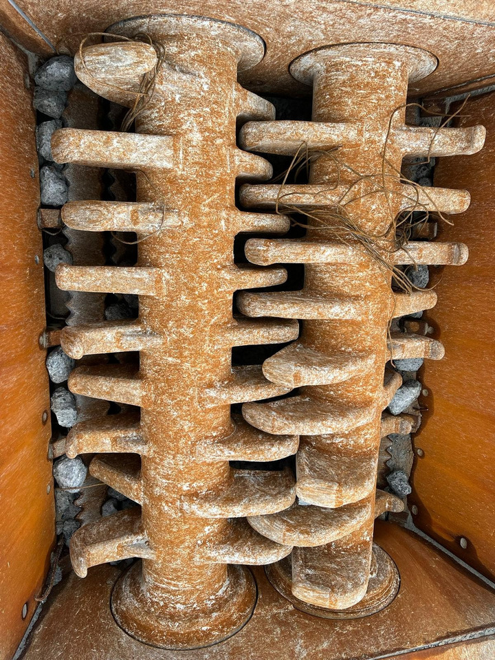 آلة تمزيق صناعية Arjes Impaktor 250 EVO 2: صورة 7