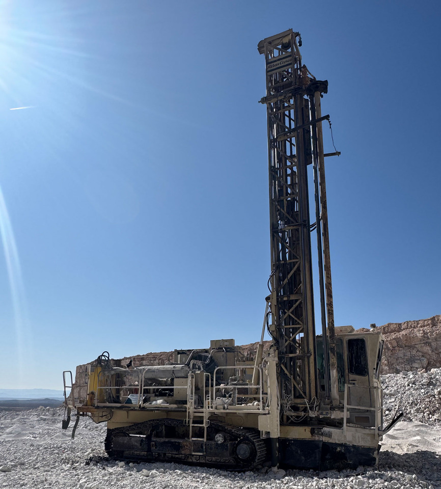 Atlas Copco DM-45 HP - برج الحفر: صورة 4 Atlas Copco DM-45 HP - برج الحفر: صورة 4