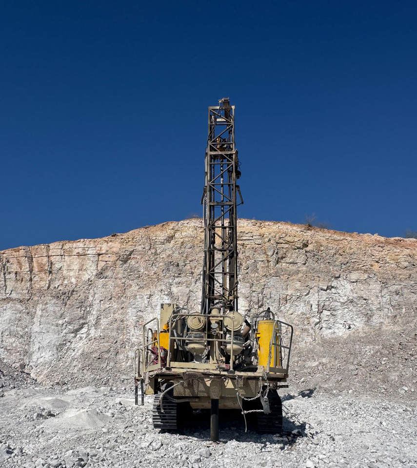 Atlas Copco DM-45 HP - برج الحفر: صورة 5 Atlas Copco DM-45 HP - برج الحفر: صورة 5