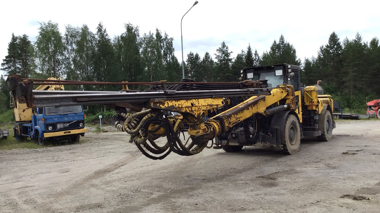 Atlas Copco E2C - آلة حفر موجهة: صورة 3 Atlas Copco E2C - آلة حفر موجهة: صورة 3