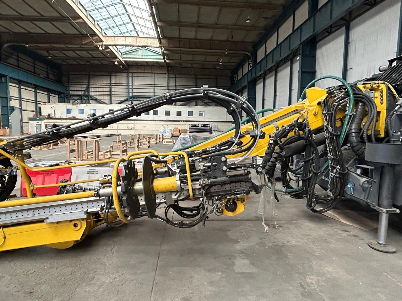 Atlas Copco (Epiroc) Boltec EC - آلة حفر موجهة: صورة 4 Atlas Copco (Epiroc) Boltec EC - آلة حفر موجهة: صورة 4