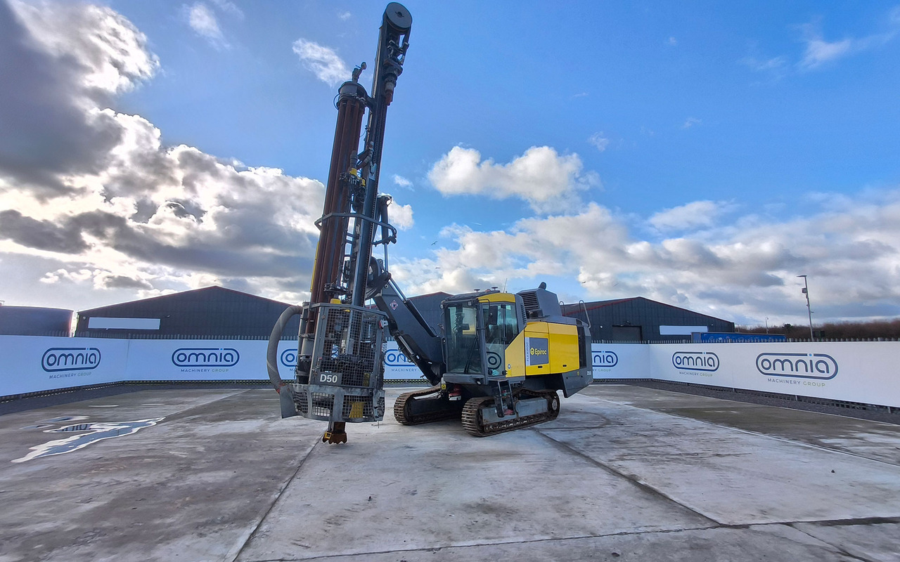 Atlas Copco (Epiroc) FlexiROC D50-10SF - برج الحفر: صورة 1 Atlas Copco (Epiroc) FlexiROC D50-10SF - برج الحفر: صورة 1