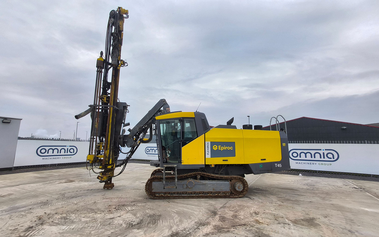 Atlas Copco (Epiroc) FlexiROC T45-11SF - برج الحفر: صورة 3 Atlas Copco (Epiroc) FlexiROC T45-11SF - برج الحفر: صورة 3