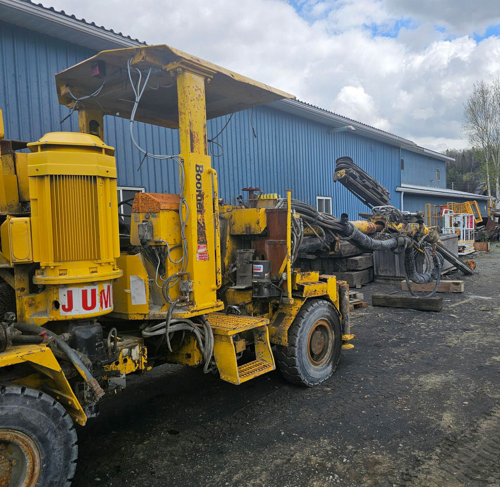 Atlas Copco Jumbo Boomer 281 - آلة حفر موجهة: صورة 4 Atlas Copco Jumbo Boomer 281 - آلة حفر موجهة: صورة 4