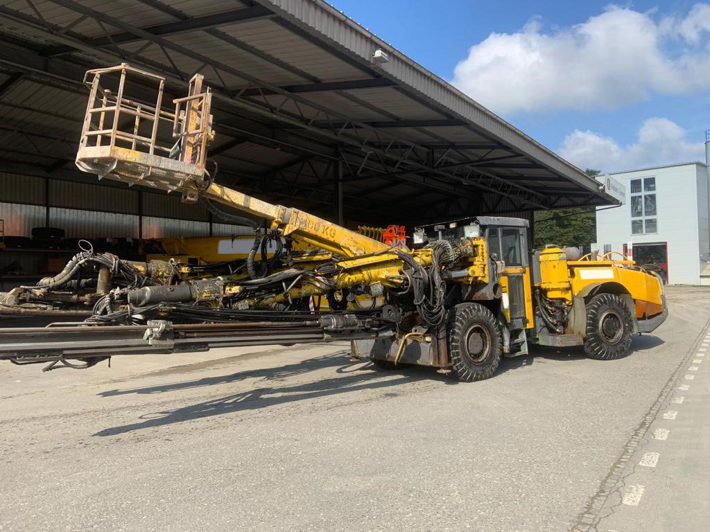 Atlas Copco L2C - آلة حفر موجهة: صورة 2 Atlas Copco L2C - آلة حفر موجهة: صورة 2