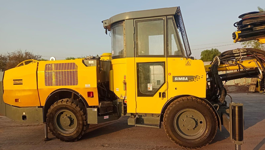 Atlas Copco Simba S7D - آلة التعدين: صورة 3 Atlas Copco Simba S7D - آلة التعدين: صورة 3
