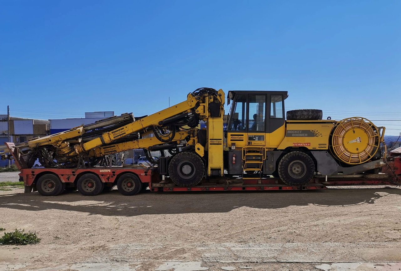 Atlas Copco WE3 - آلة حفر موجهة: صورة 2 Atlas Copco WE3 - آلة حفر موجهة: صورة 2