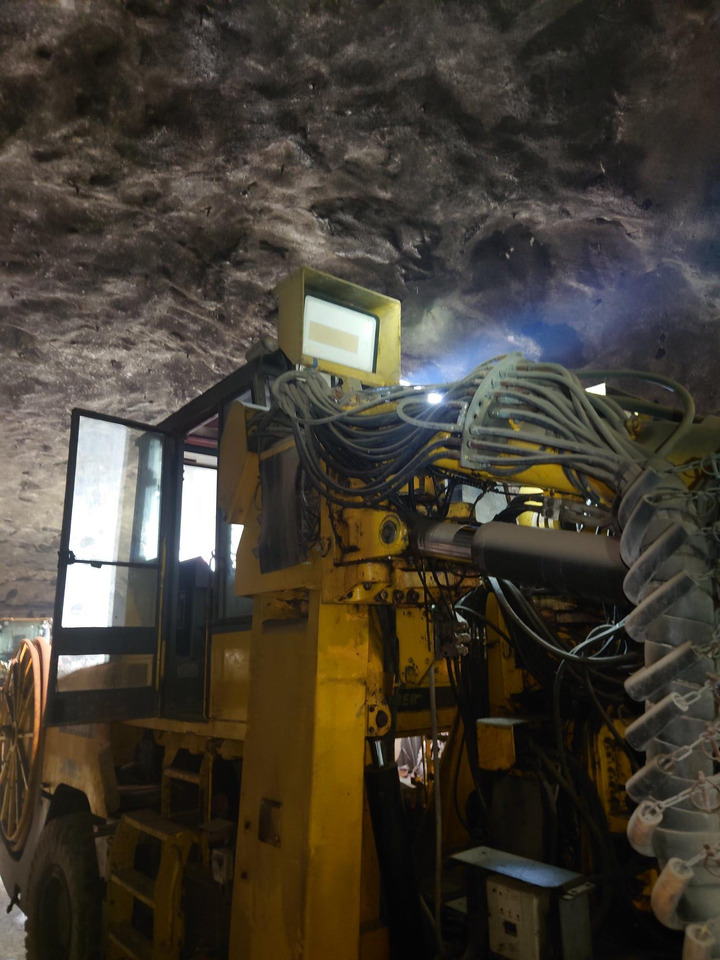 Atlas Copco WL3C - آلة حفر موجهة: صورة 4 Atlas Copco WL3C - آلة حفر موجهة: صورة 4