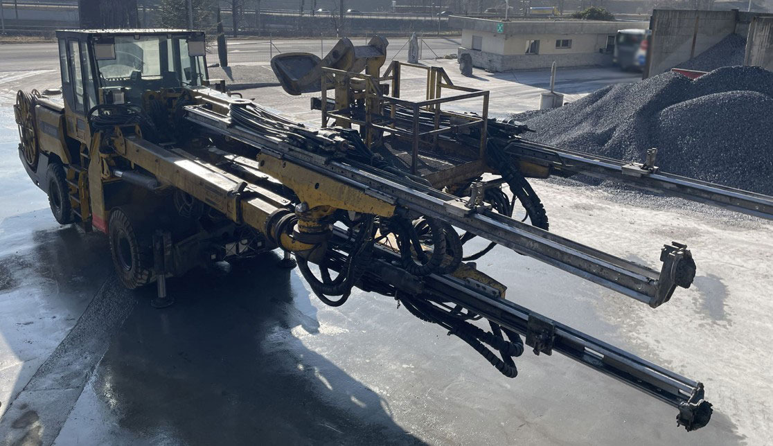 Atlas Copco XE3C - برج الحفر: صورة 5 Atlas Copco XE3C - برج الحفر: صورة 5