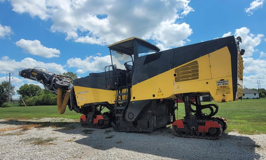 Bomag BM 2000/75 - قشاطة أسفلت: صورة 2 Bomag BM 2000/75 - قشاطة أسفلت: صورة 2