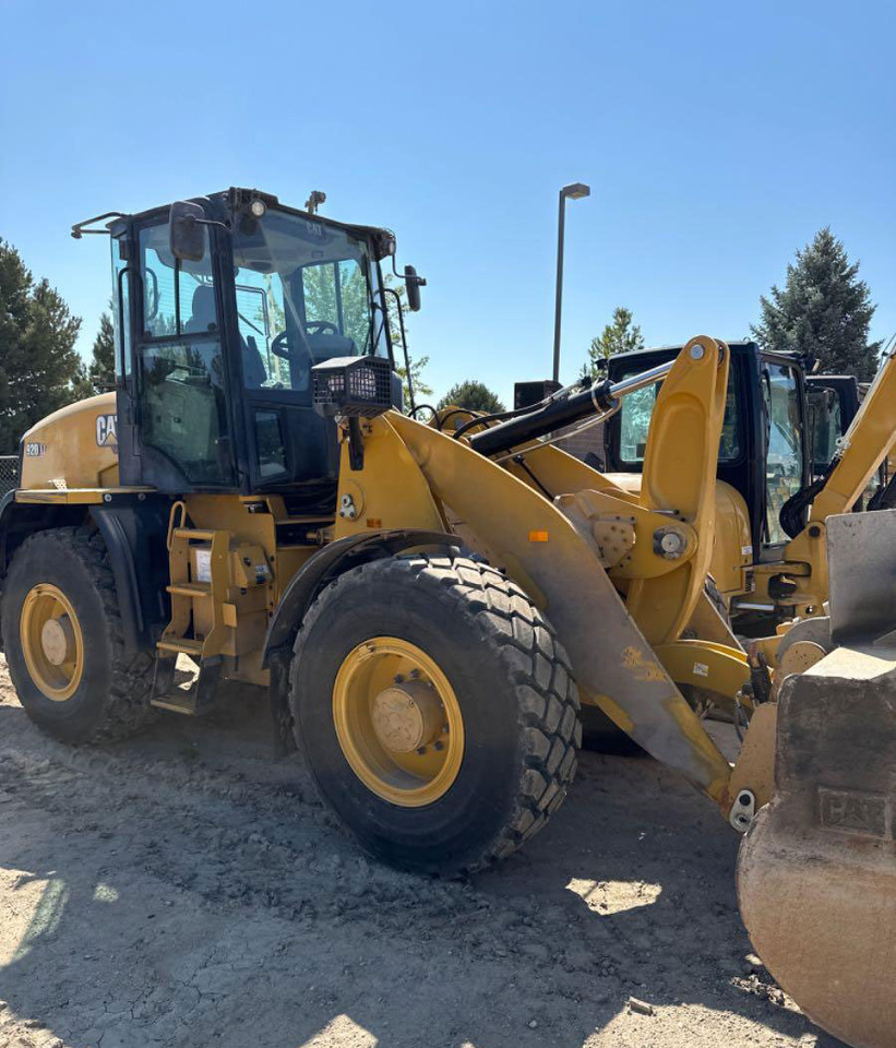 Caterpillar 920 - اللودر بعجل: صورة 1 Caterpillar 920 - اللودر بعجل: صورة 1