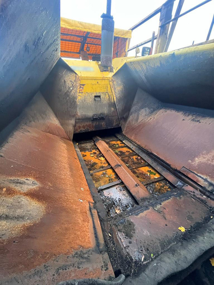 Caterpillar AP600 - مدادة الأسفلت: صورة 5 Caterpillar AP600 - مدادة الأسفلت: صورة 5