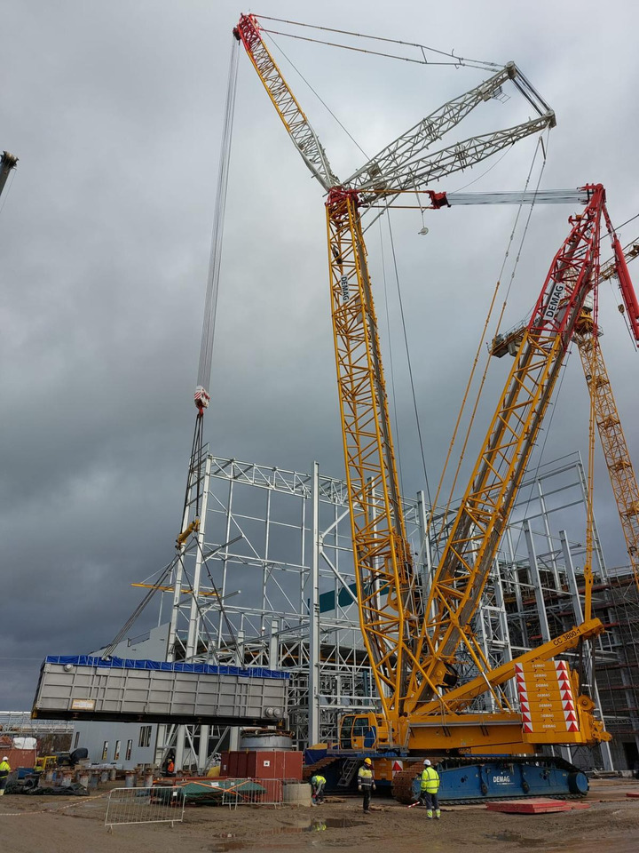 Demag CC 3800-1 - رافعة مجنزرة: صورة 3 Demag CC 3800-1 - رافعة مجنزرة: صورة 3