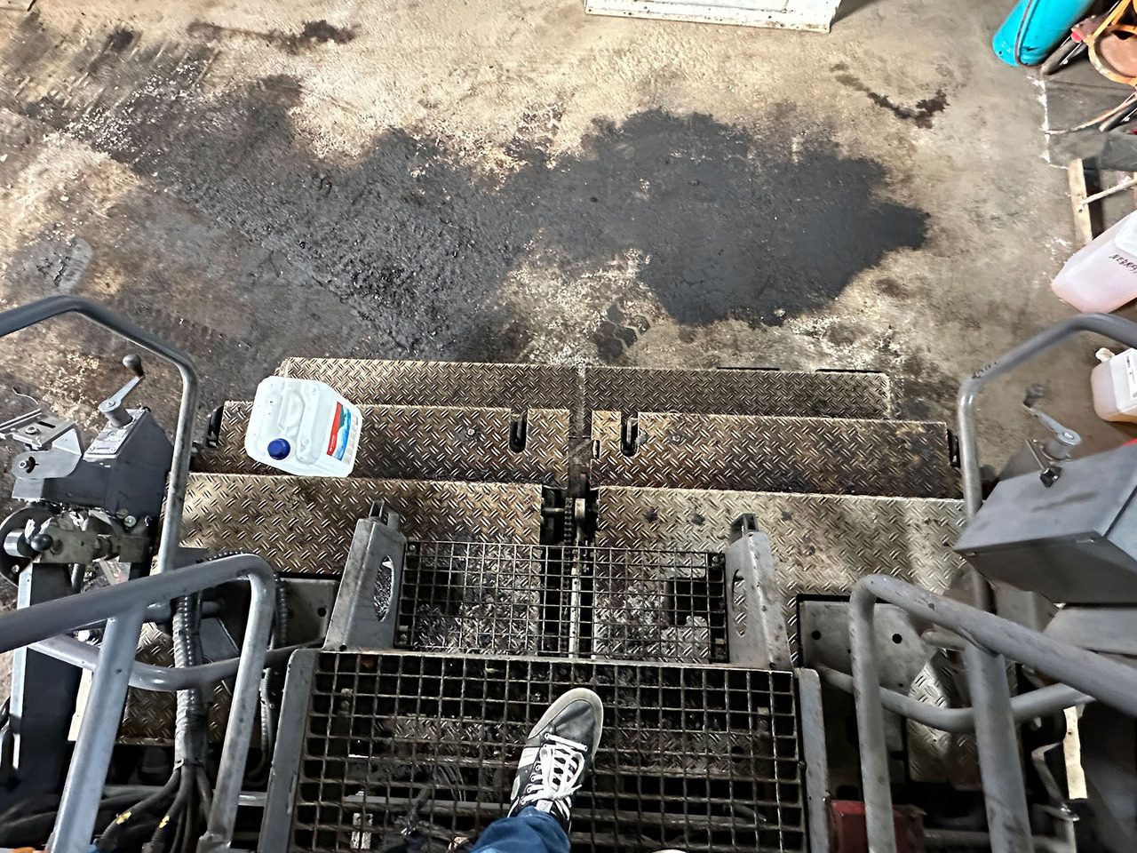 مدادة الأسفلت Dynapac SD2500CS: صورة 7 مدادة الأسفلت Dynapac SD2500CS: صورة 7