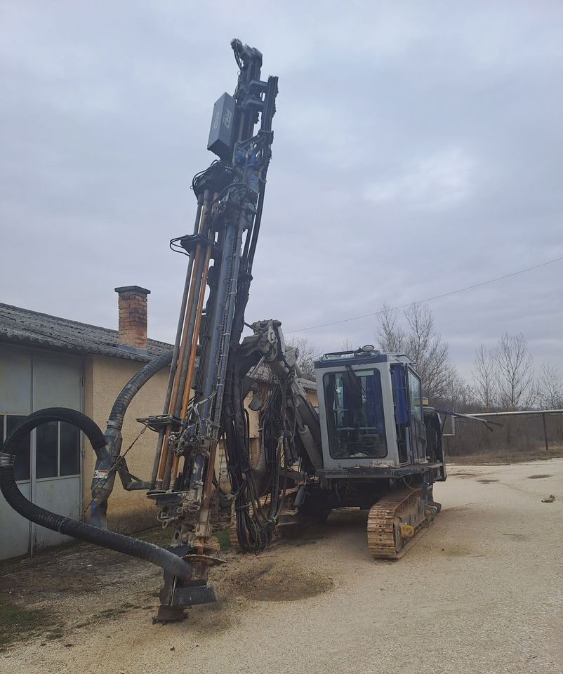 Furukawa HCR1450 - برج الحفر: صورة 2 Furukawa HCR1450 - برج الحفر: صورة 2