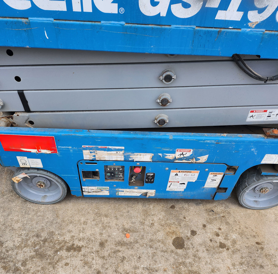 Genie GS-1930 - جرافة ذات عجلات تلسكوبية: صورة 4 Genie GS-1930 - جرافة ذات عجلات تلسكوبية: صورة 4