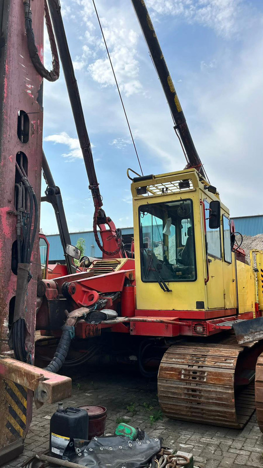 Junttan PM-20 - آلة تلقيم: صورة 1 Junttan PM-20 - آلة تلقيم: صورة 1