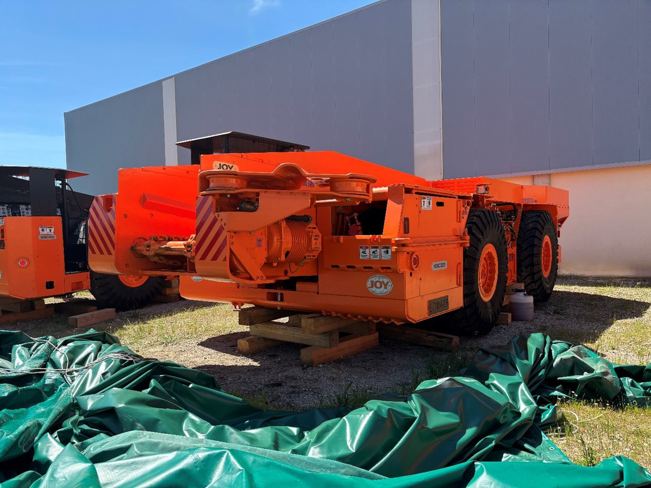 آلة حفر الأنفاق, شاحنة التعدين Komatsu 10SC32-48D-5: صورة 6