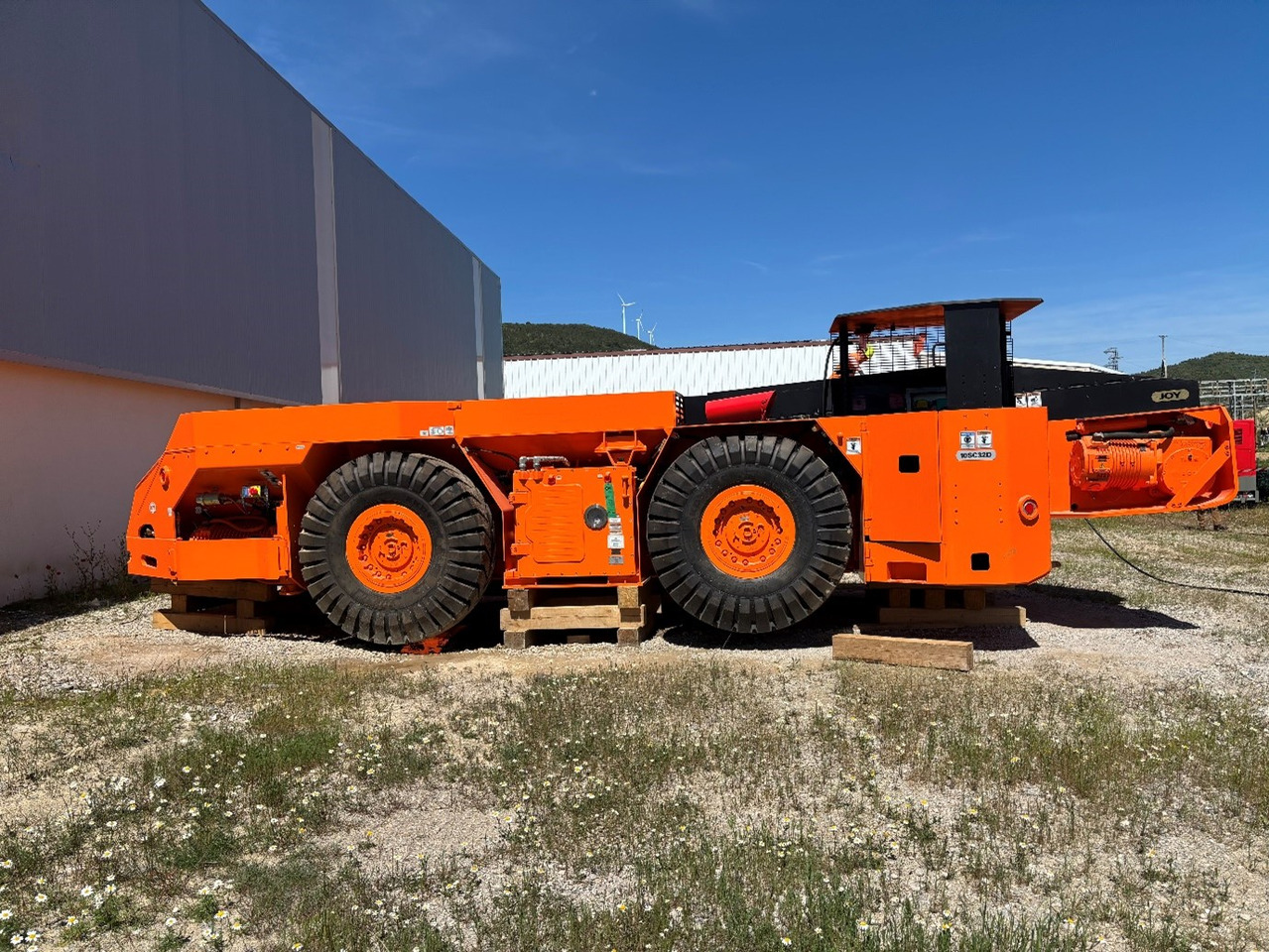 Komatsu 10SC32-48D-5 - آلة حفر الأنفاق, شاحنة التعدين: صورة 1 Komatsu 10SC32-48D-5 - آلة حفر الأنفاق, شاحنة التعدين: صورة 1