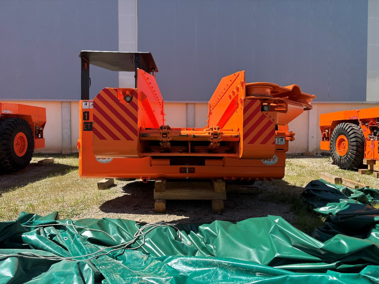 Komatsu 10SC32-48D-5 - آلة حفر الأنفاق, شاحنة التعدين: صورة 5 Komatsu 10SC32-48D-5 - آلة حفر الأنفاق, شاحنة التعدين: صورة 5