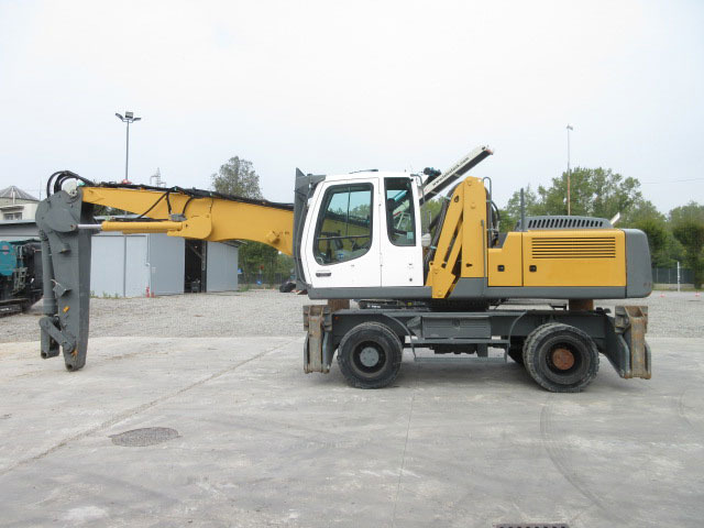 Liebherr A924 - معالج النفايات: صورة 1 Liebherr A924 - معالج النفايات: صورة 1