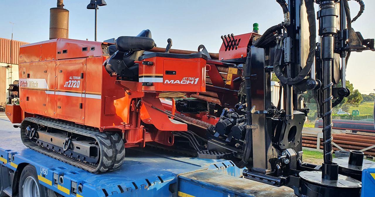 Liebherr JT2720AT Mach 1 - آلة حفر موجهة: صورة 1 Liebherr JT2720AT Mach 1 - آلة حفر موجهة: صورة 1