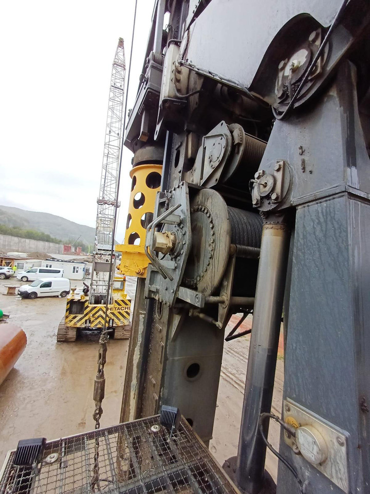 Liebherr LB36 - آلة تلقيم: صورة 4 Liebherr LB36 - آلة تلقيم: صورة 4