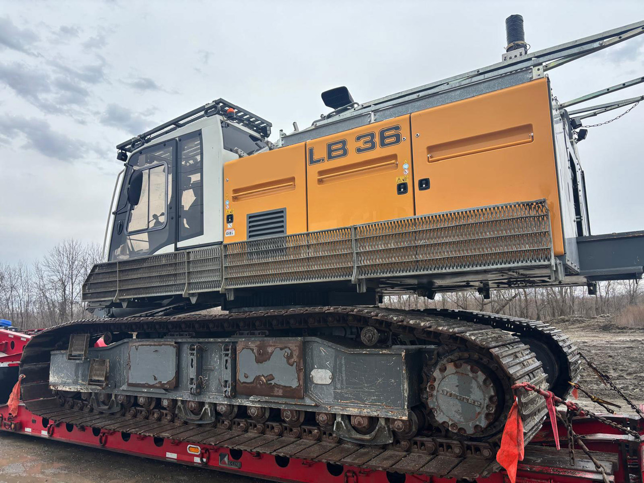 Liebherr LB36 - آلة تلقيم: صورة 2 Liebherr LB36 - آلة تلقيم: صورة 2