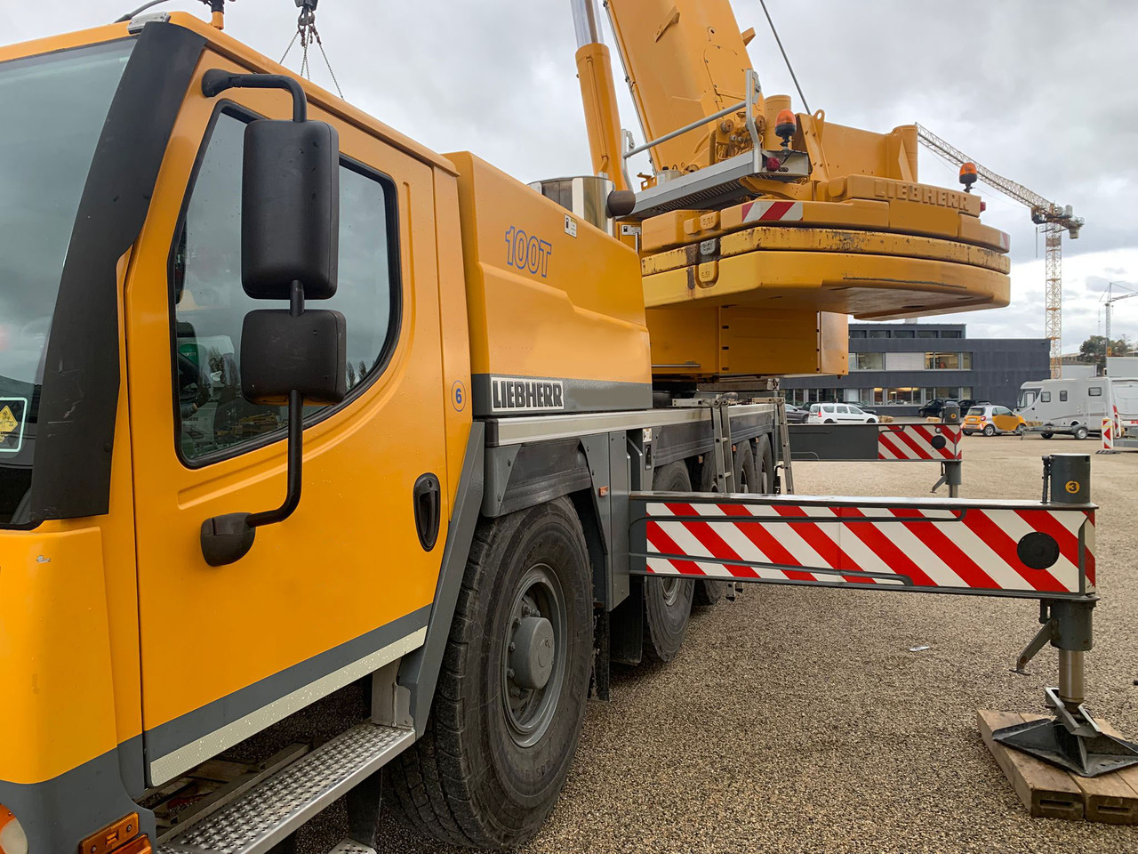 Liebherr LTM 1100-5.2 - موبايل كرين: صورة 4 Liebherr LTM 1100-5.2 - موبايل كرين: صورة 4