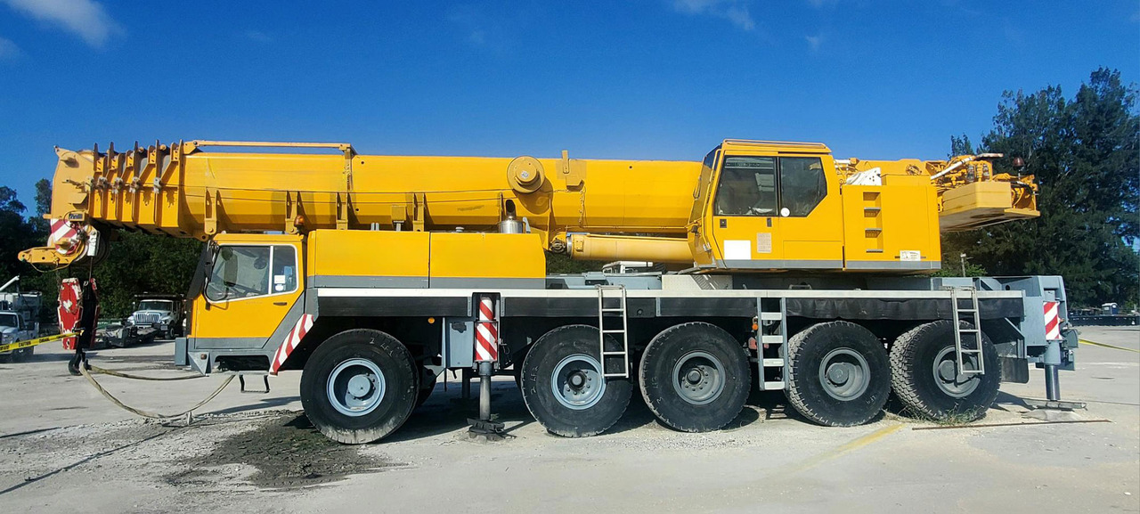 Liebherr LTM 1120-1 - موبايل كرين: صورة 1 Liebherr LTM 1120-1 - موبايل كرين: صورة 1