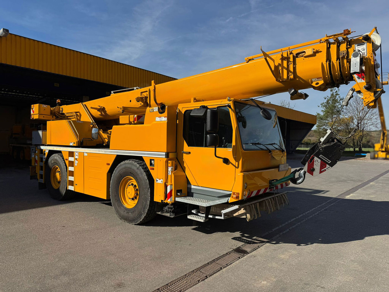 Liebherr LTM1030-2.1 - موبايل كرين: صورة 2 Liebherr LTM1030-2.1 - موبايل كرين: صورة 2