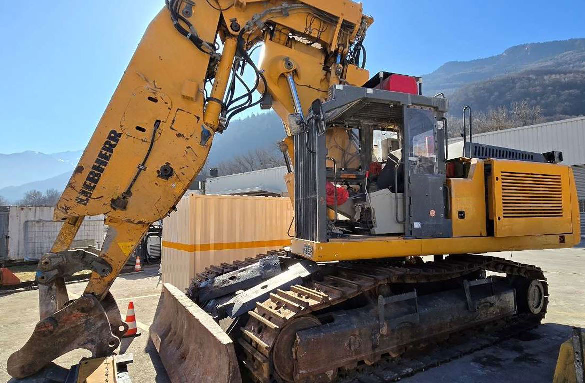 Liebherr R944C T Litronic - آلة التعدين: صورة 2 Liebherr R944C T Litronic - آلة التعدين: صورة 2