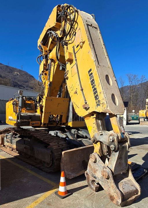 Liebherr R944C T Litronic - آلة التعدين: صورة 4 Liebherr R944C T Litronic - آلة التعدين: صورة 4