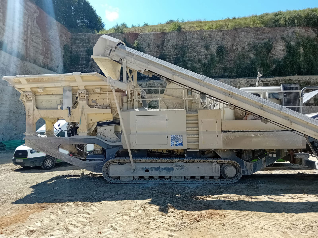Metso LT1213S - كسارة التصادمية: صورة 1 Metso LT1213S - كسارة التصادمية: صورة 1