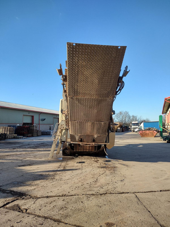 Metso LT1213 - كسارة التصادمية: صورة 4 Metso LT1213 - كسارة التصادمية: صورة 4