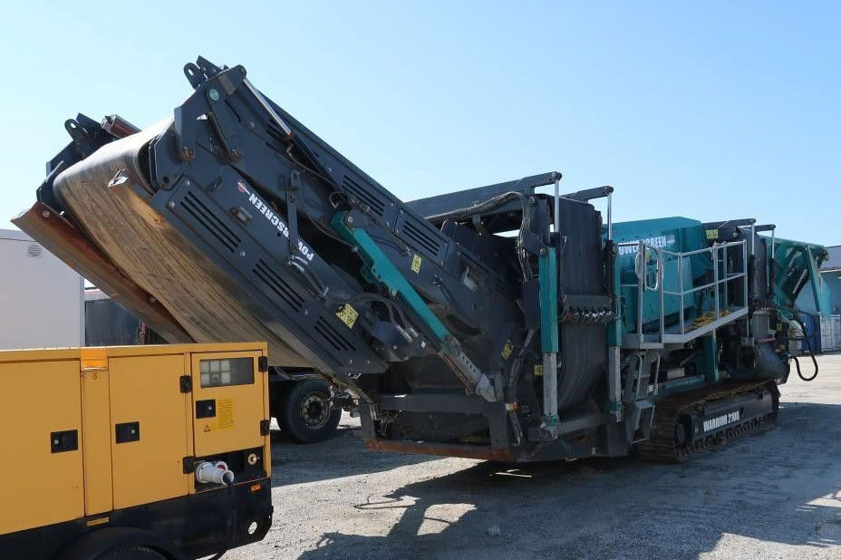 Powerscreen Warrior 2100 Triple Shaft - فرازة: صورة 1 Powerscreen Warrior 2100 Triple Shaft - فرازة: صورة 1