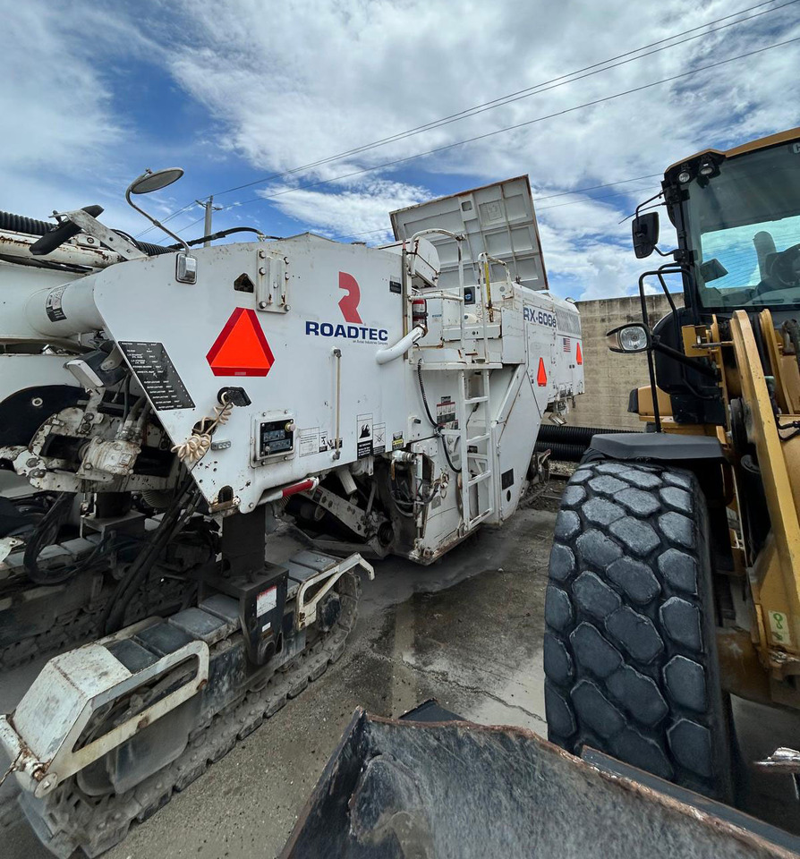 Roadtec RX-600E - قشاطة أسفلت: صورة 4 Roadtec RX-600E - قشاطة أسفلت: صورة 4