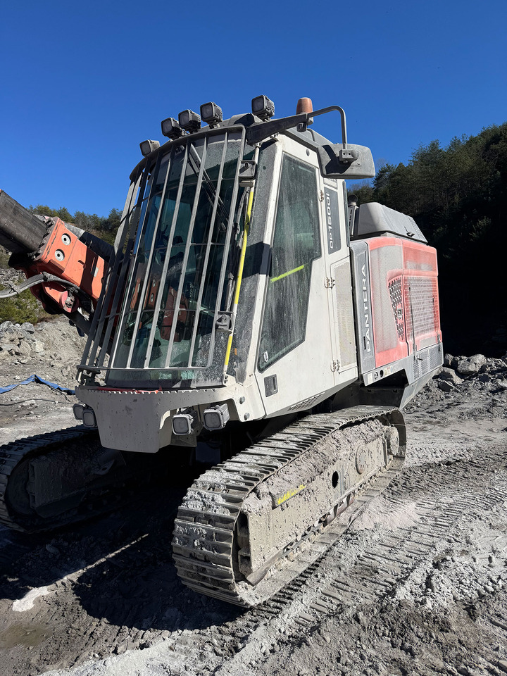 Sandvik DP1500i - برج الحفر: صورة 3 Sandvik DP1500i - برج الحفر: صورة 3