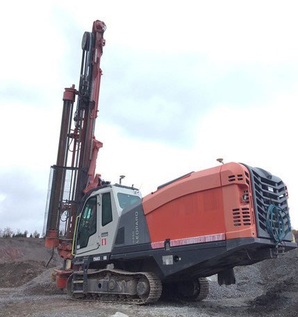 Sandvik Leopard Di450 - برج الحفر: صورة 3 Sandvik Leopard Di450 - برج الحفر: صورة 3