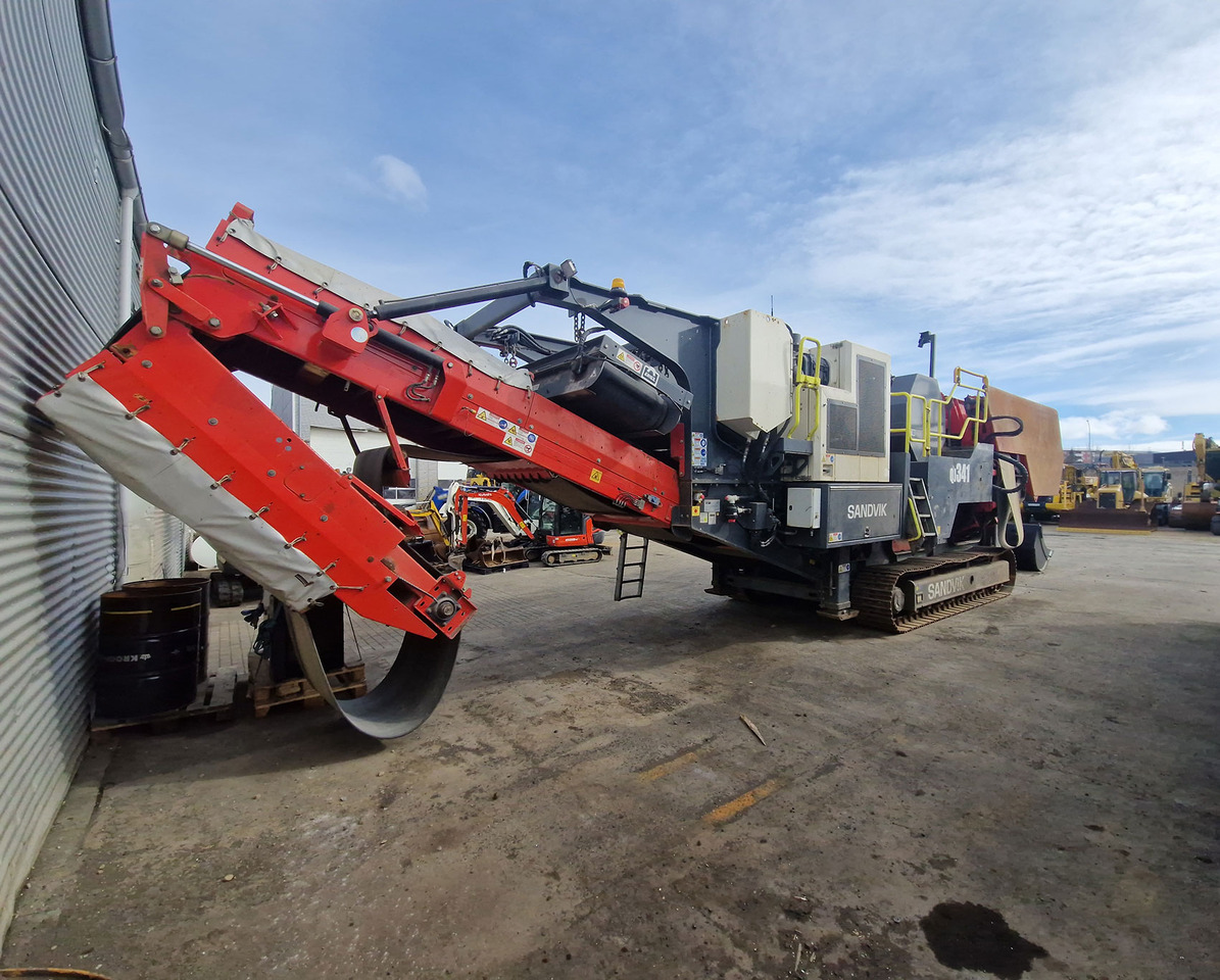 Sandvik QJ341 - كسارة فكية: صورة 1 Sandvik QJ341 - كسارة فكية: صورة 1