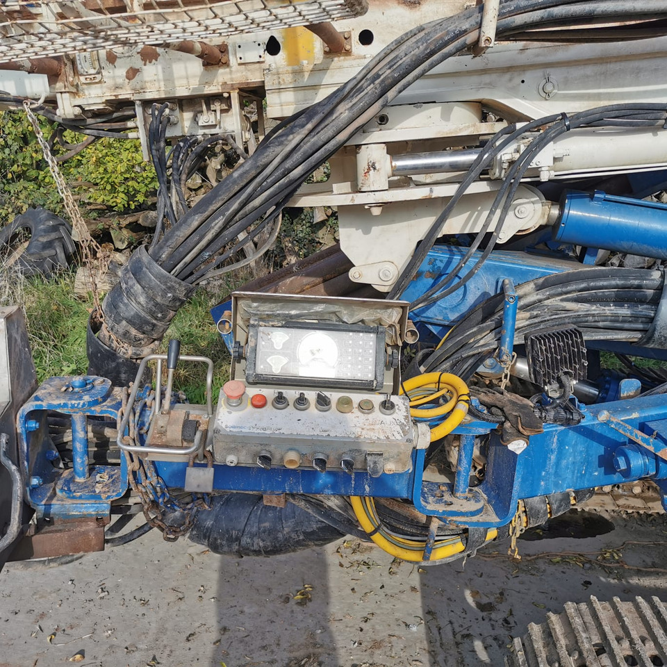 Soilmec SM-14 - آلة تلقيم: صورة 5 Soilmec SM-14 - آلة تلقيم: صورة 5