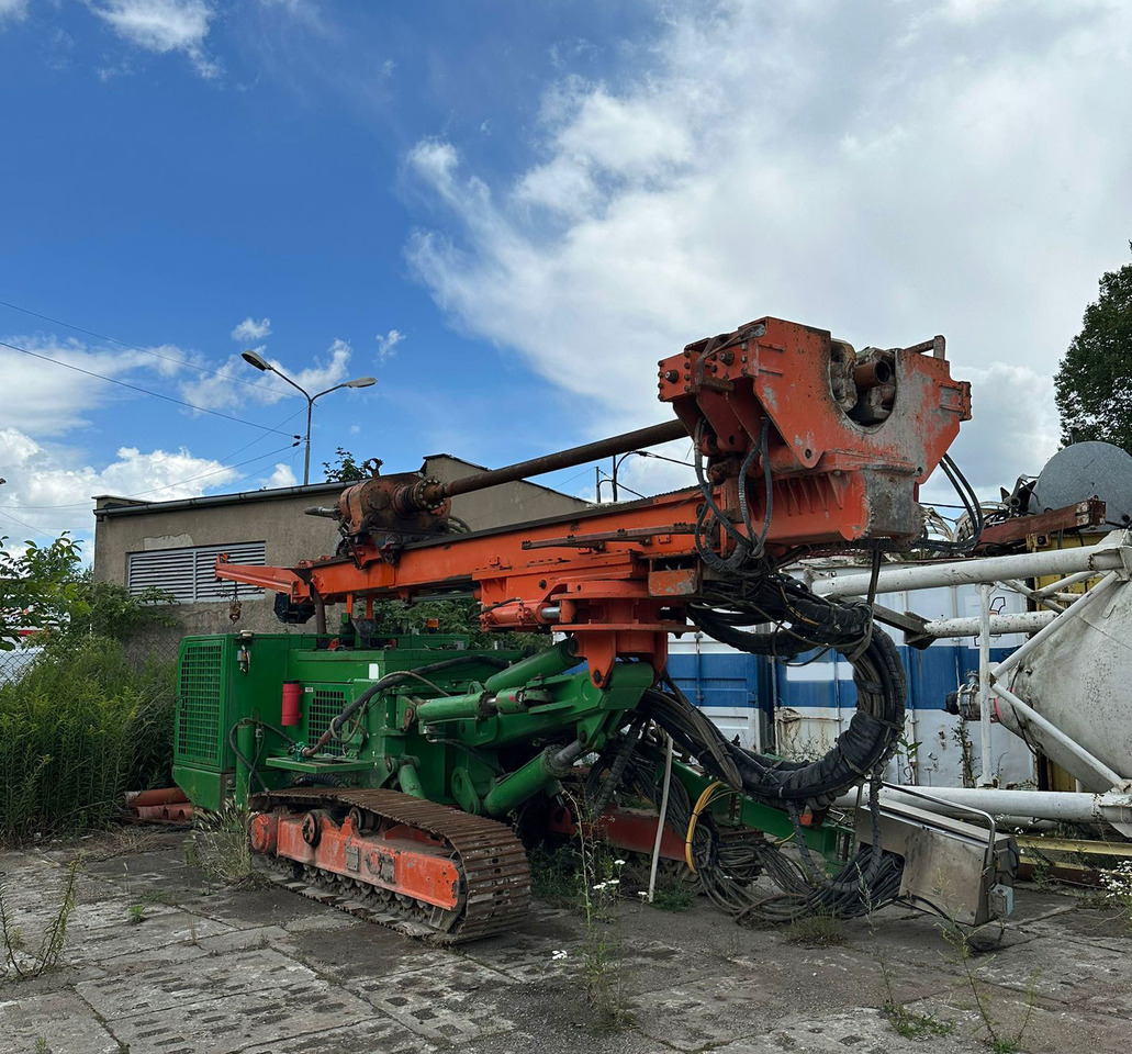 Soilmec SM-14 - آلة تلقيم: صورة 3 Soilmec SM-14 - آلة تلقيم: صورة 3